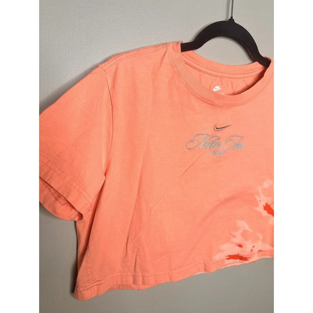 The nike tee crop top size XS t‎ shirt Peach short sleeve logo The Dye RARE